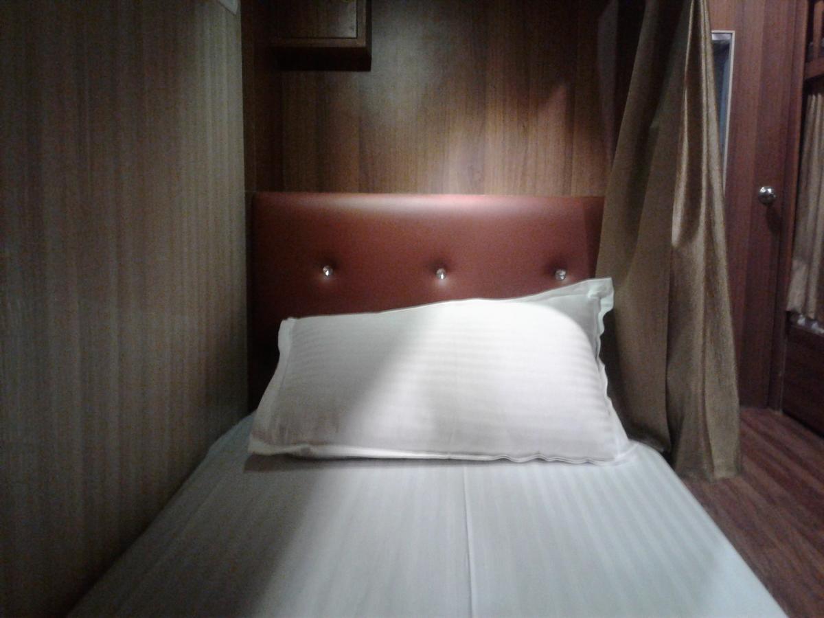 Classic Dormitory Mumbai Ngoại thất bức ảnh
