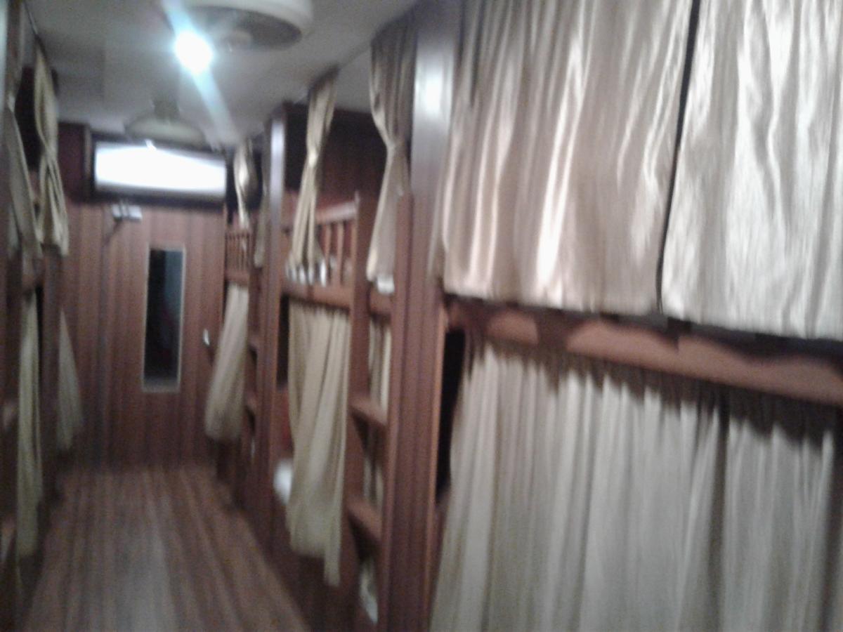 Classic Dormitory Mumbai Ngoại thất bức ảnh